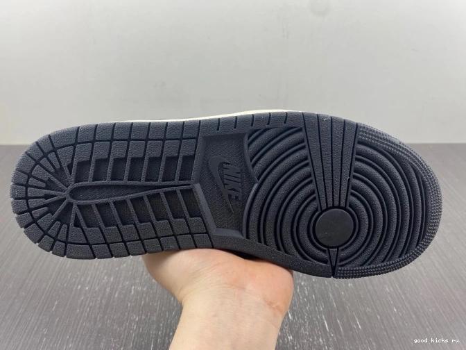 80% Off Sale Retro Black OG Washed Jordan 1 DZ5485-051 High 0710